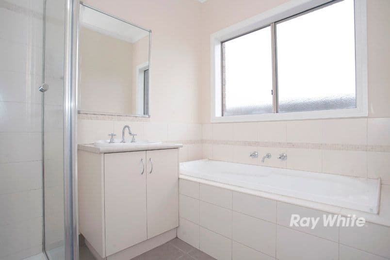9  Hope Court, CRANBOURNE VIC 3977, Cranbourne West - Thumbnail 7