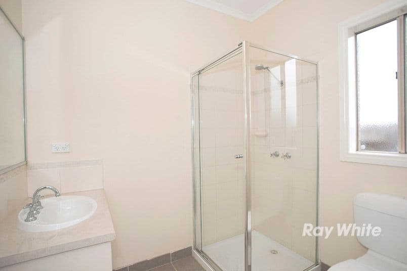 9  Hope Court, CRANBOURNE VIC 3977, Cranbourne West - Thumbnail 8