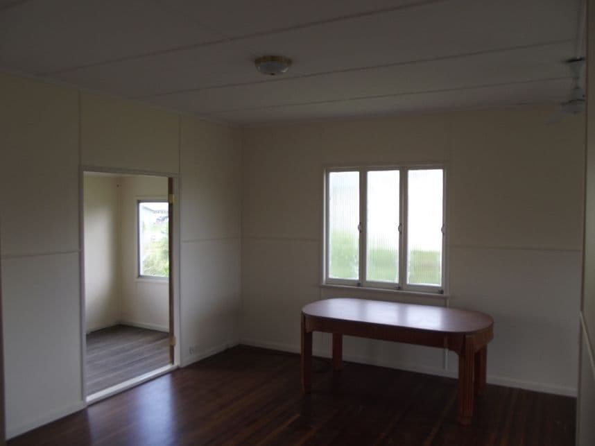 17 Youngs Lane, WALKERSTON QLD 4751, Walkerston - Thumbnail 4