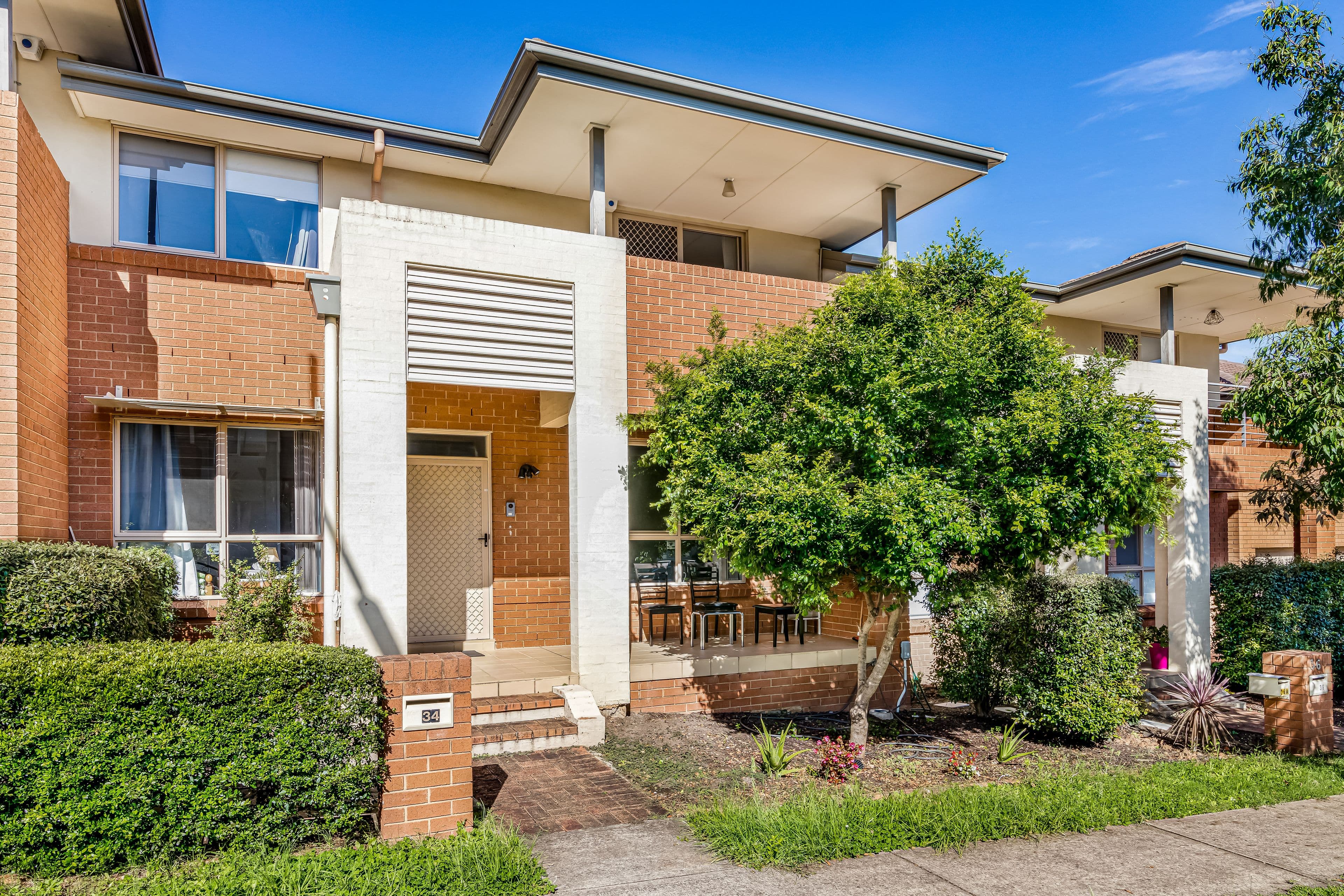 34 Cadman Avenue, West Hoxton NSW 2171, West Hoxton - Image 1