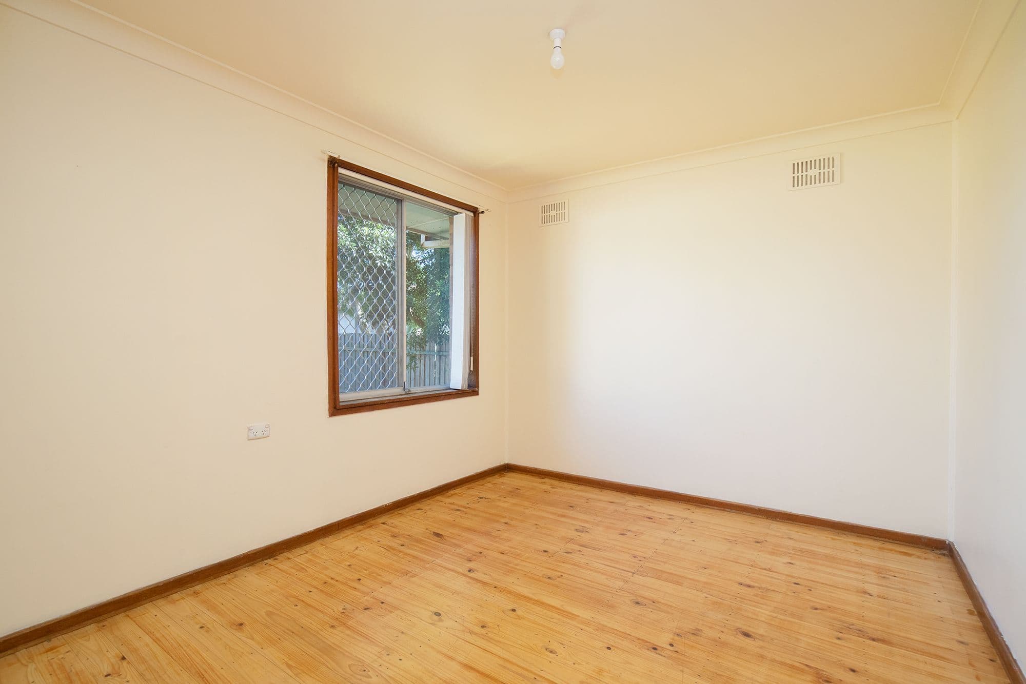 4 Greenway Avenue, Woodberry NSW 2322, Woodberry - Thumbnail 6