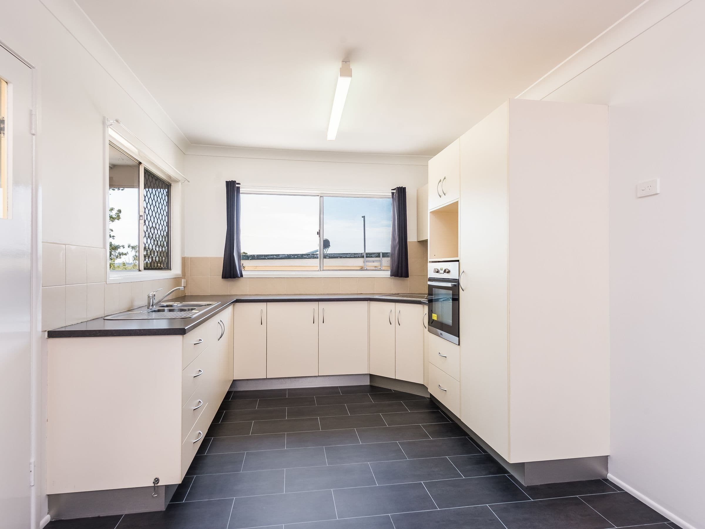 24 Devon Street, Rochedale South QLD 4123, Rochedale South - Thumbnail 5