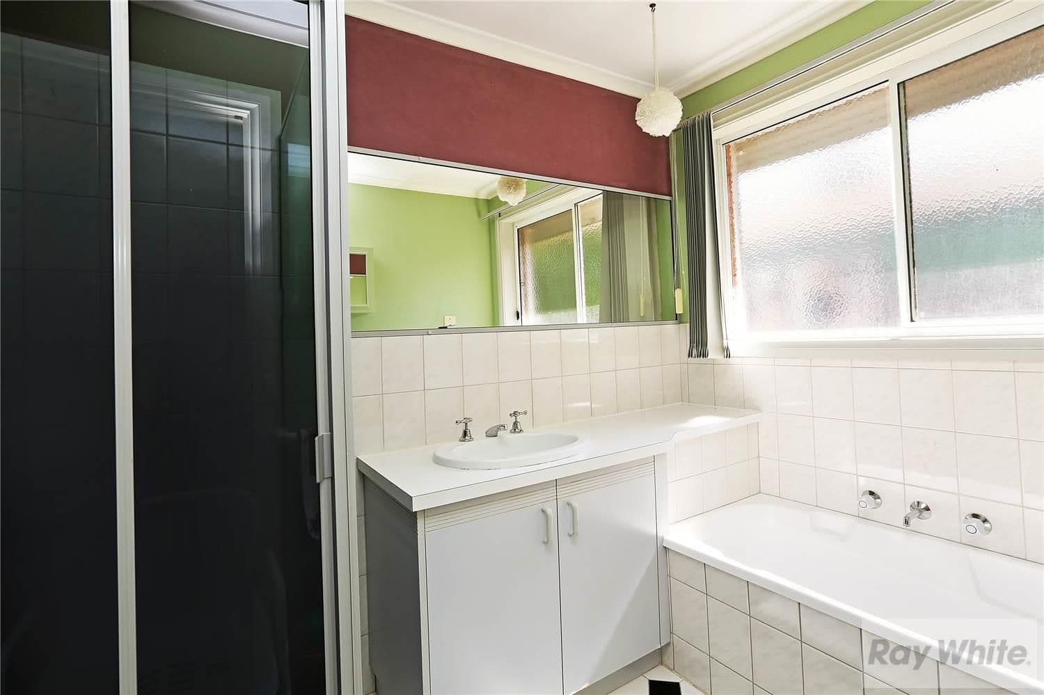 56 Cameron Crescent, Lara VIC 3212, Lara - Thumbnail 5
