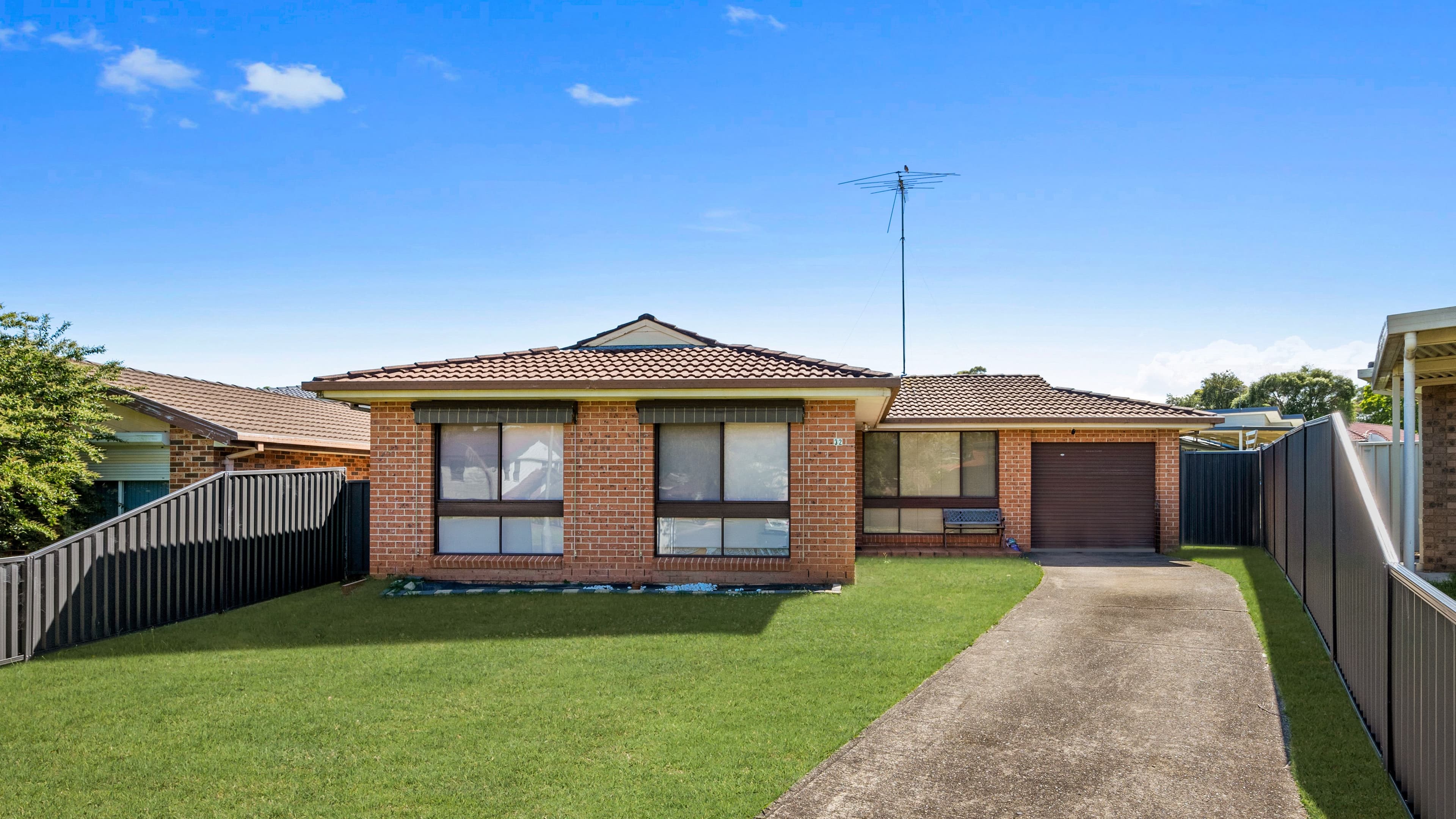 32 Vauxhall Place, Ingleburn NSW 2565, Ingleburn - Image 1
