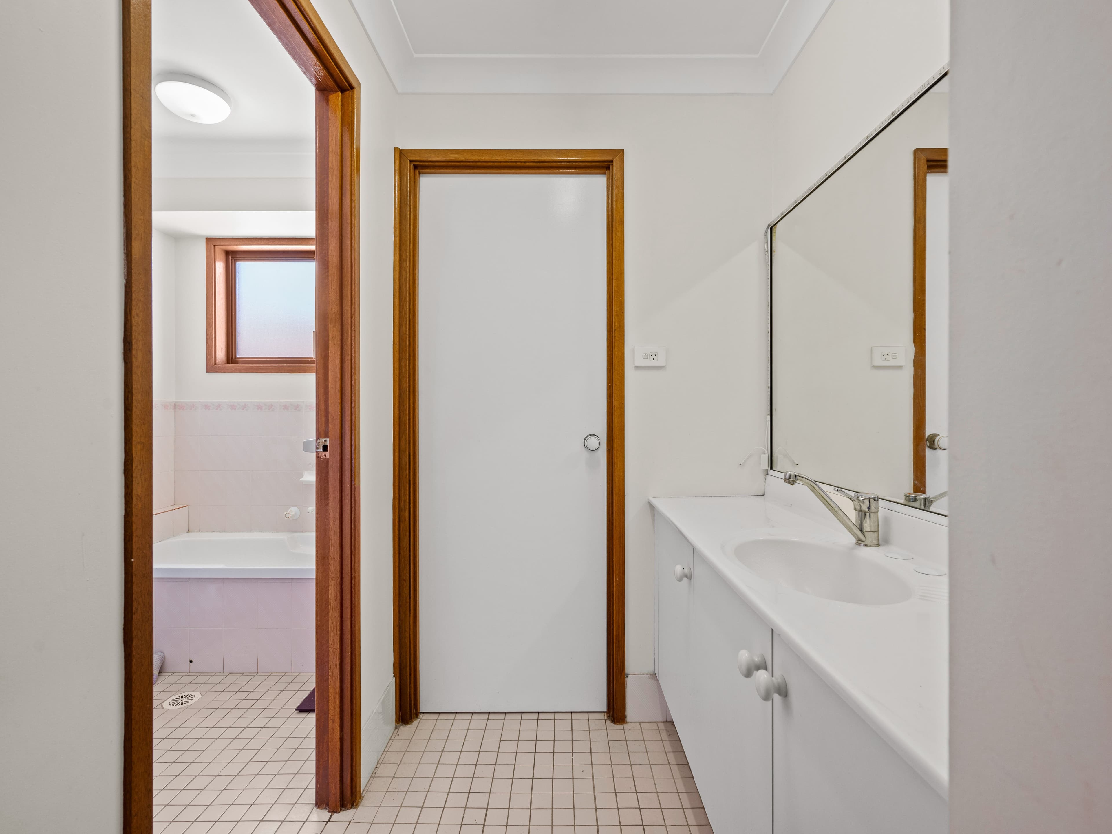 32 Vauxhall Place, Ingleburn NSW 2565, Ingleburn - Thumbnail 5