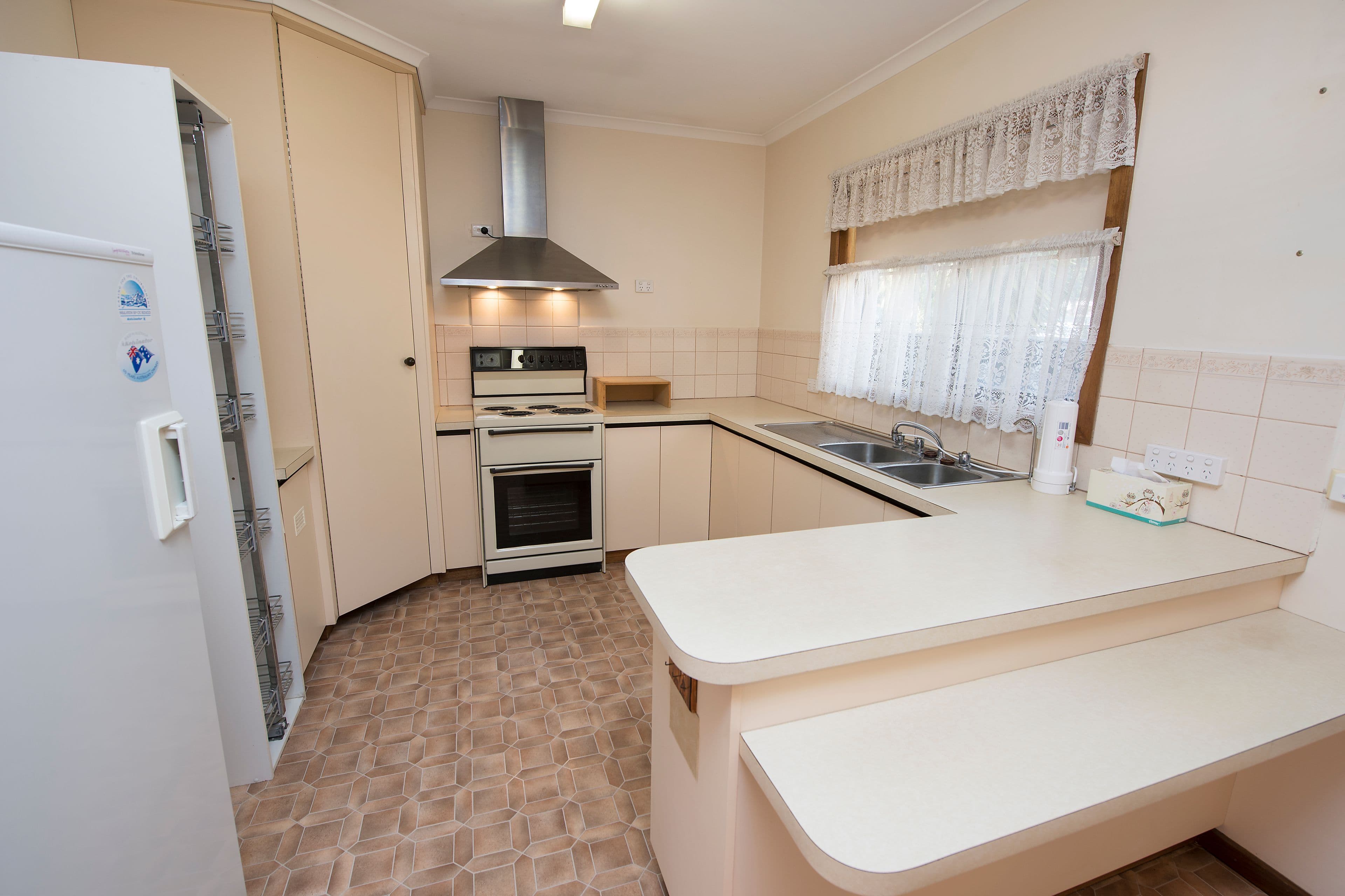 12 Chisholm Street, Swan Hill VIC 3585, Swan Hill - Thumbnail 4