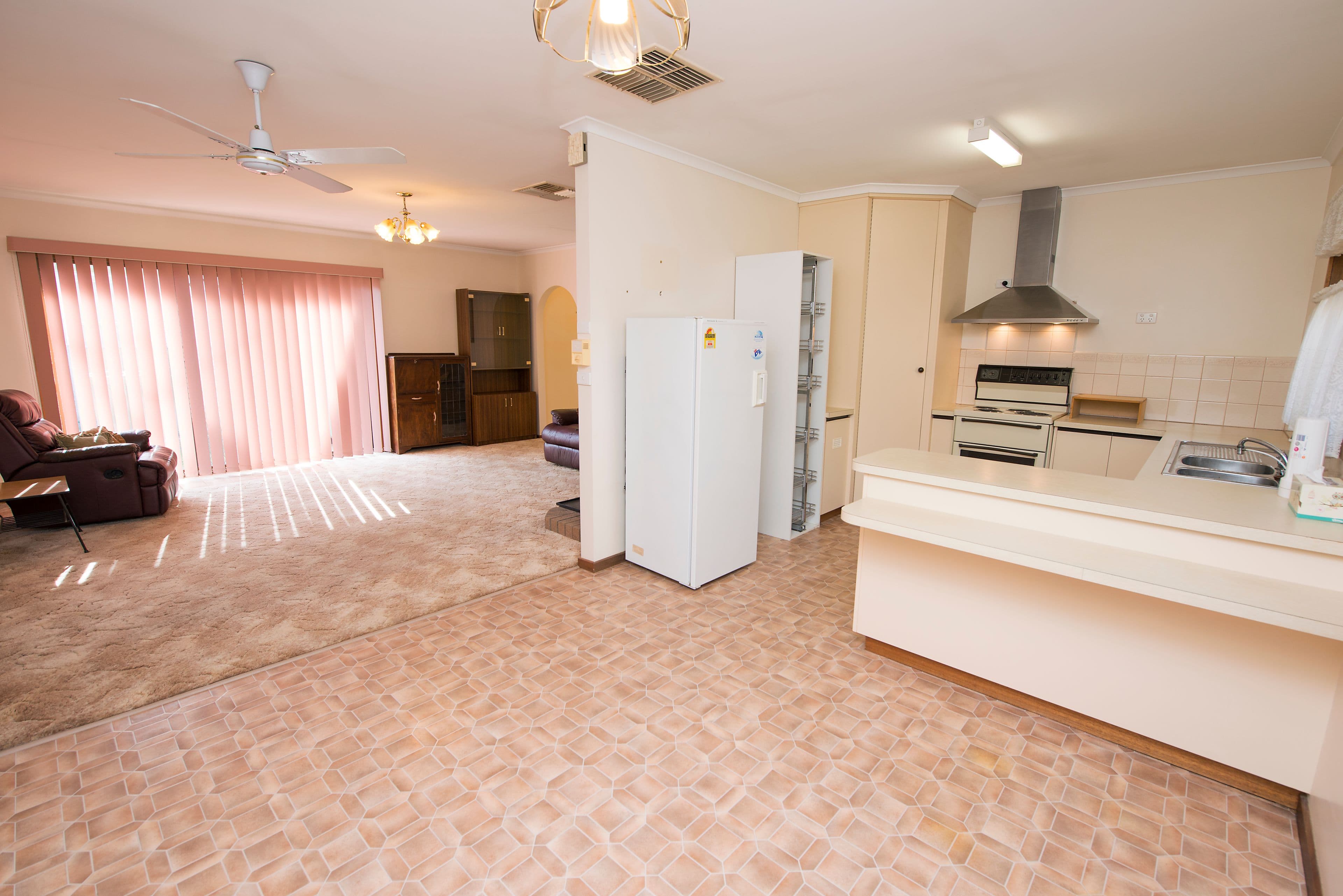 12 Chisholm Street, Swan Hill VIC 3585, Swan Hill - Thumbnail 7