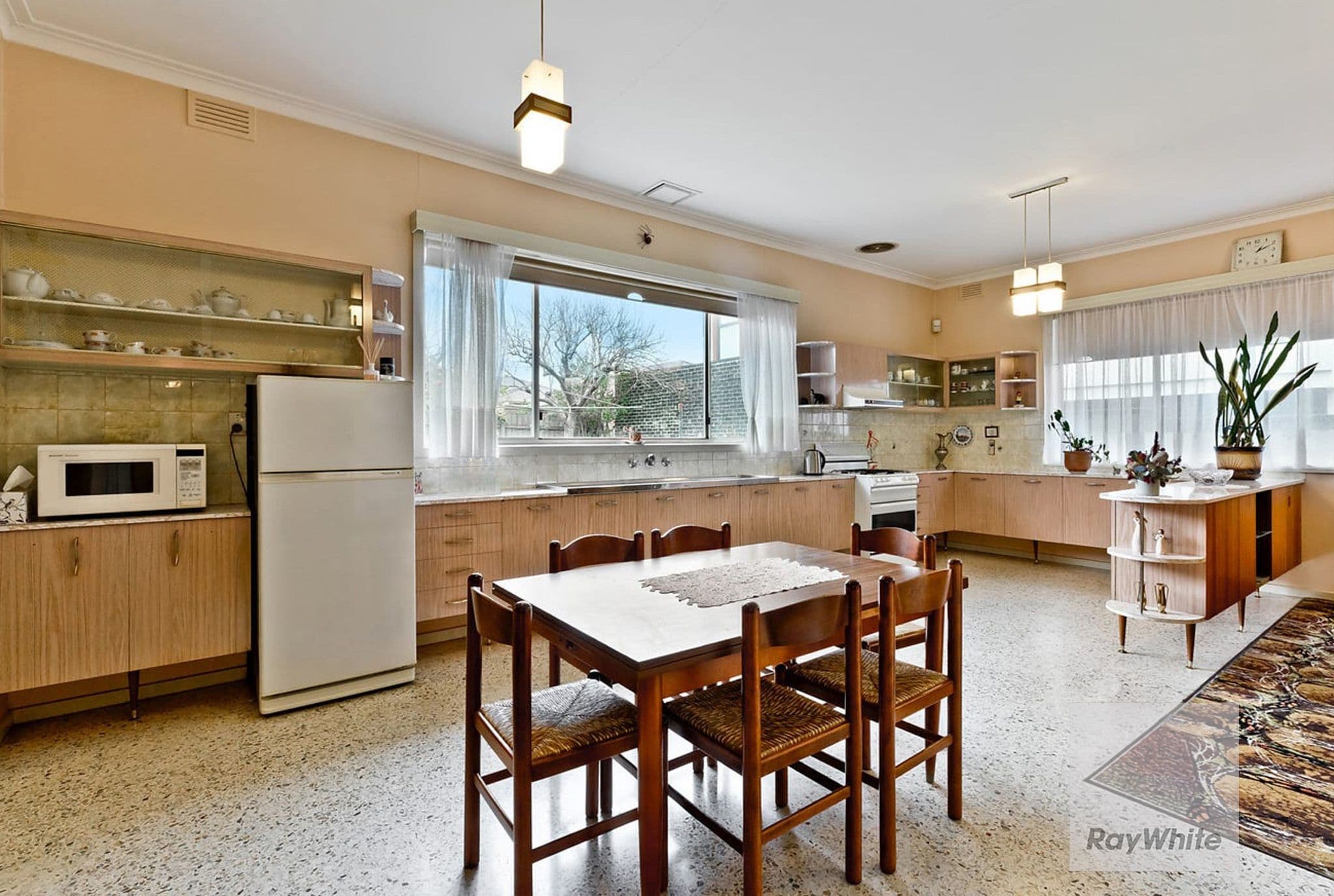 582 Bell Street, Preston VIC 3072, Preston - Thumbnail 3
