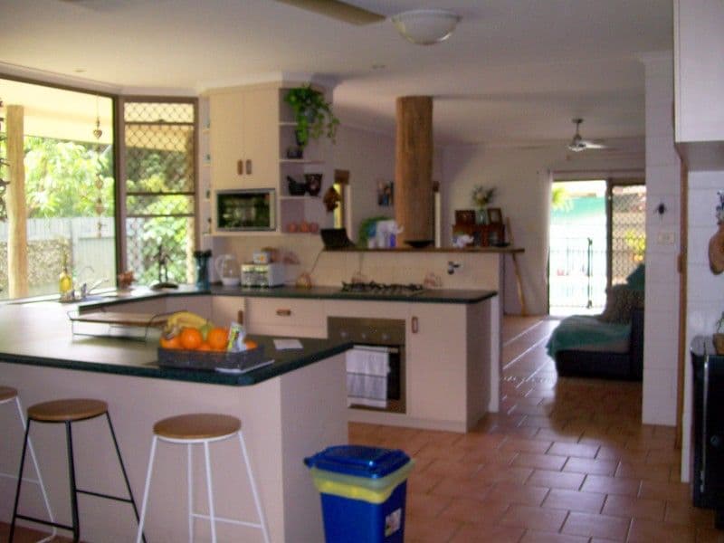 22 Enid Street, Flying Fish Point QLD 4860, Flying Fish Point - Thumbnail 6