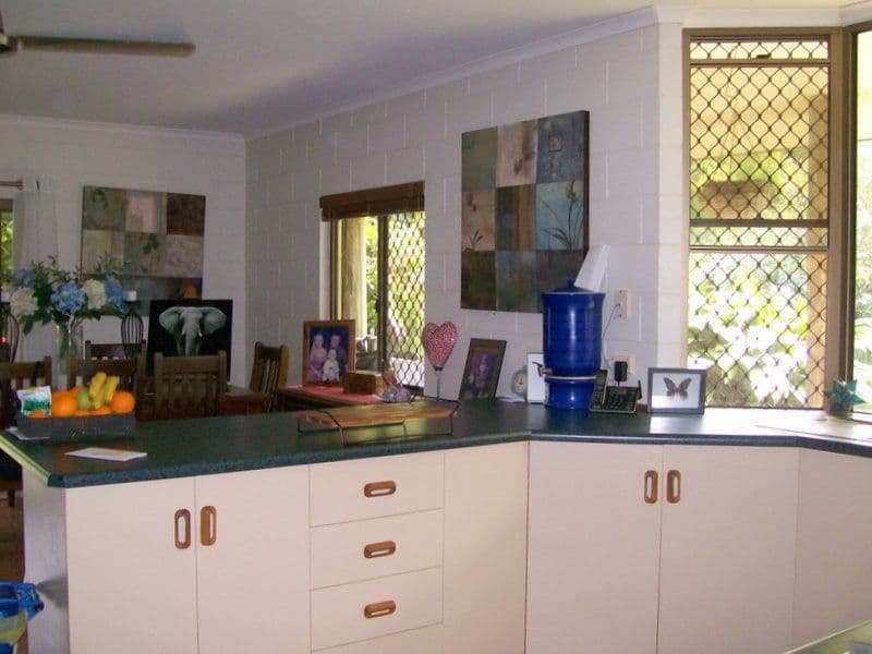 22 Enid Street, Flying Fish Point QLD 4860, Flying Fish Point - Thumbnail 7