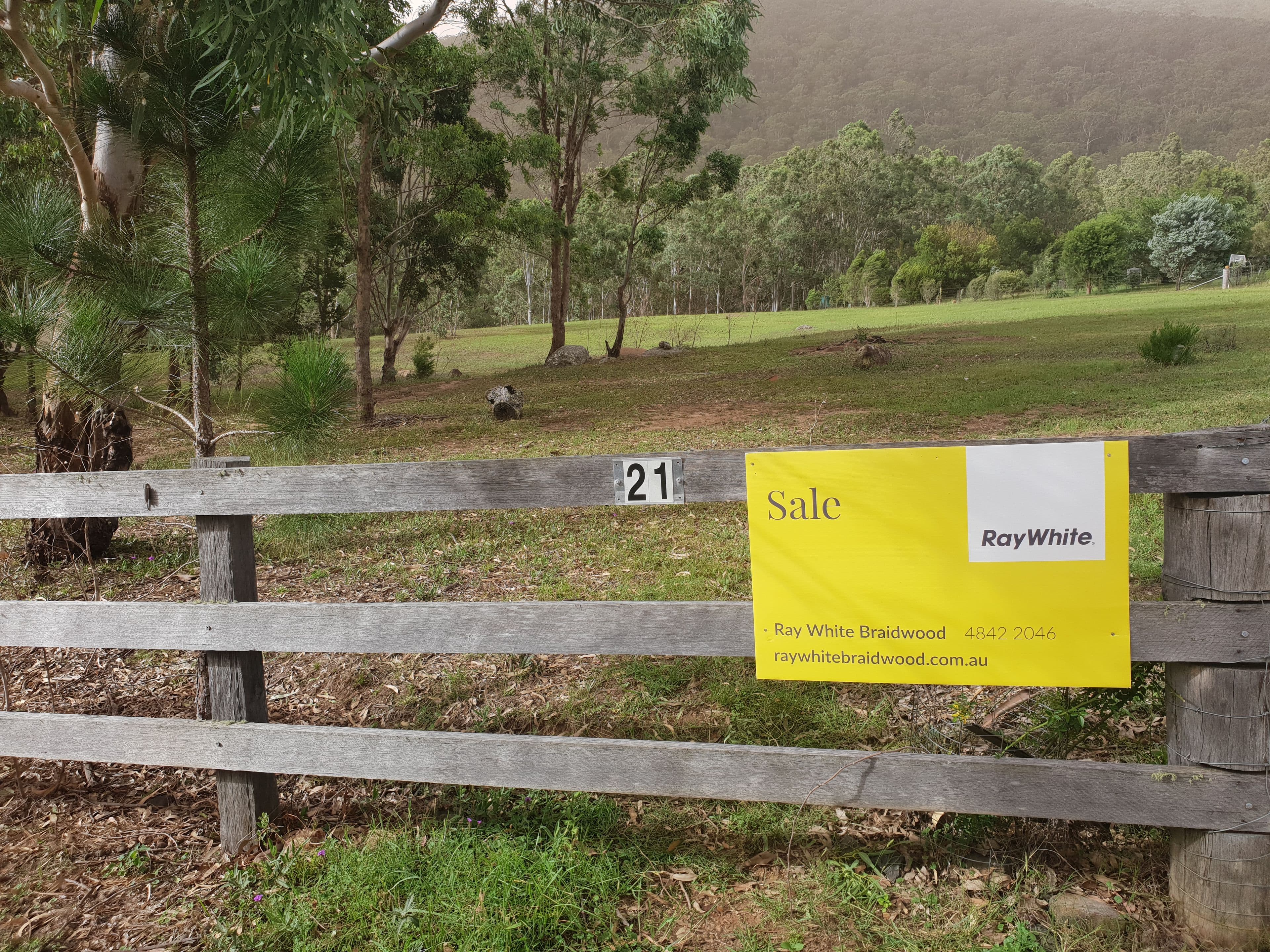 21 Naughtons Close, Araluen NSW 2622, Araluen - Thumbnail 2