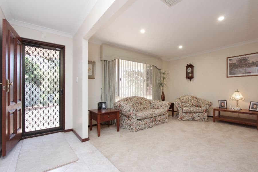 10a Lukin Way, Bassendean WA 6054, Bassendean - Thumbnail 2