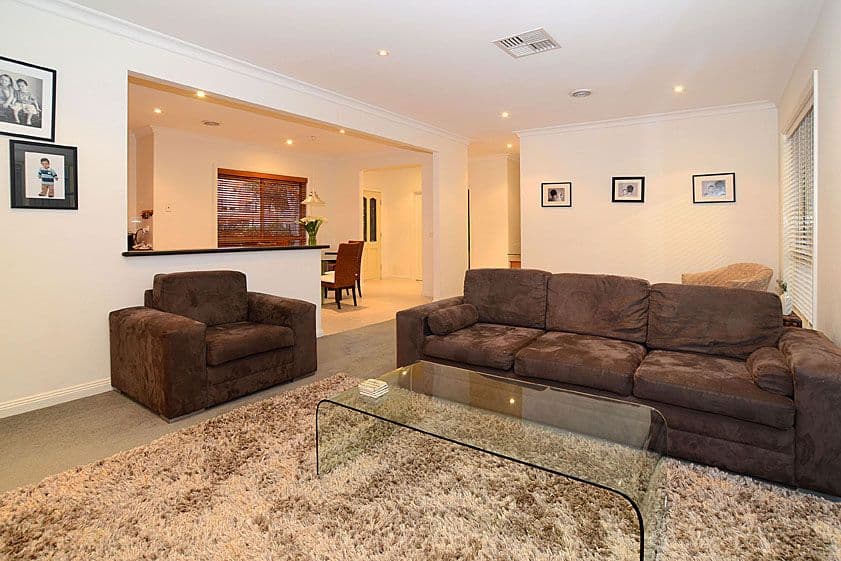 13 Ancona Drive, MILL PARK VIC 3082, Mill Park - Thumbnail 6