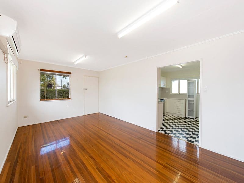 78 Strong Avenue, GRACEVILLE QLD 4075, Graceville - Thumbnail 3
