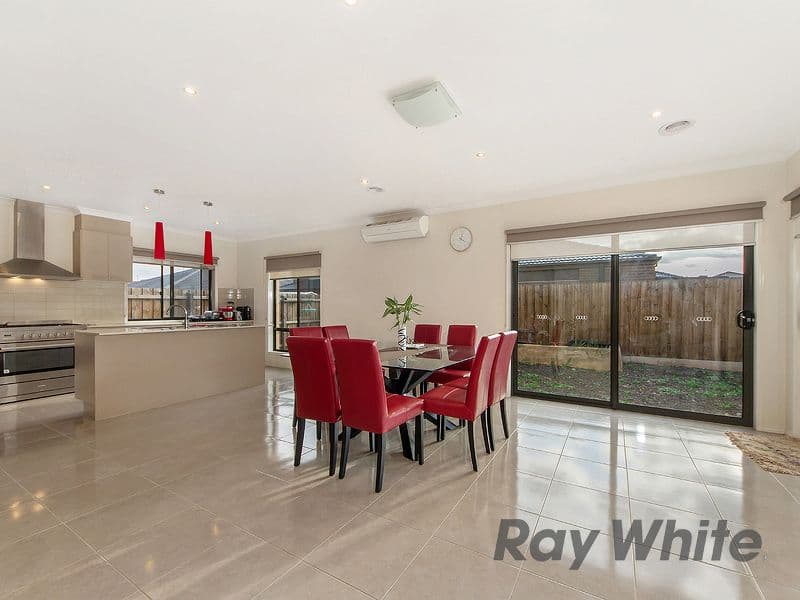 39 City Vista Court, Plumpton VIC 3335, Plumpton - Thumbnail 4
