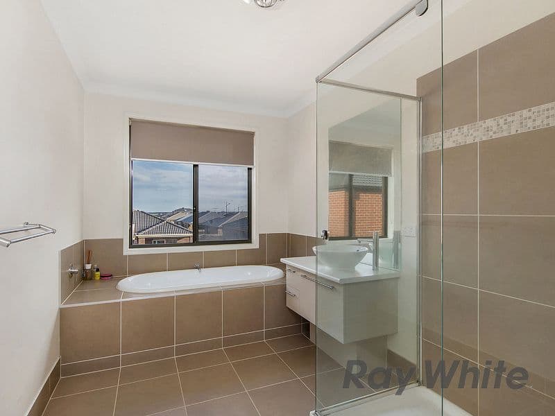 39 City Vista Court, Plumpton VIC 3335, Plumpton - Thumbnail 8