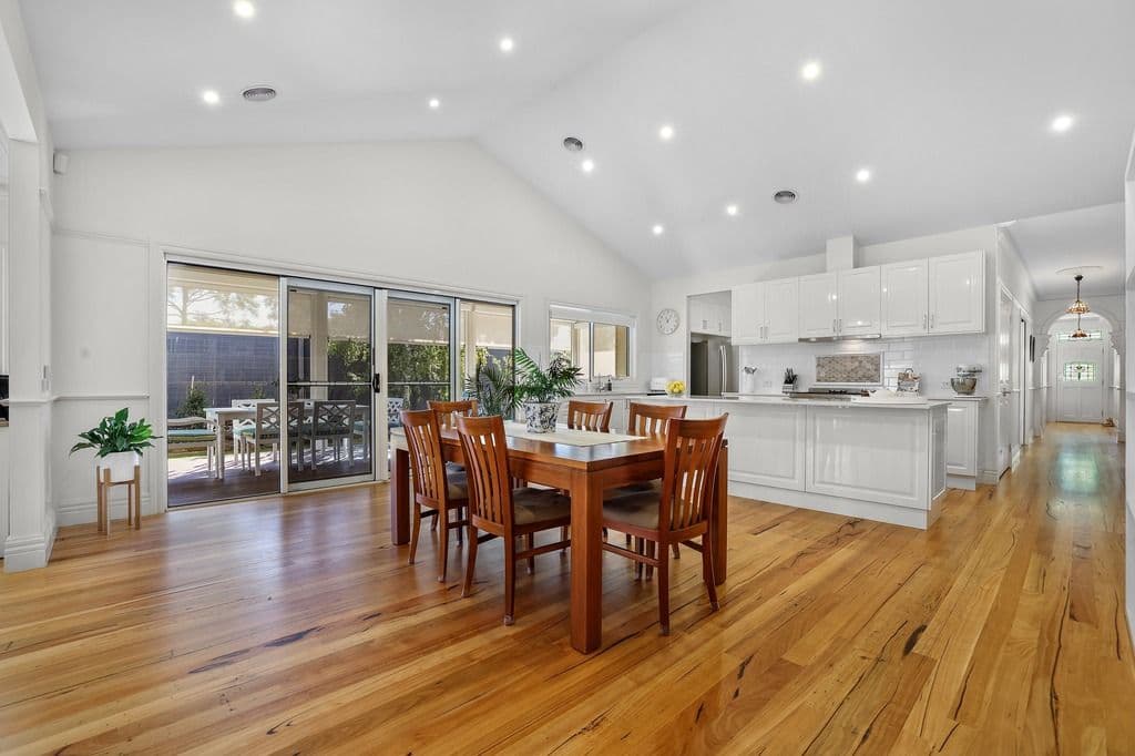 19 Billeroy Way, Werribee VIC 3030, Werribee - Thumbnail 5