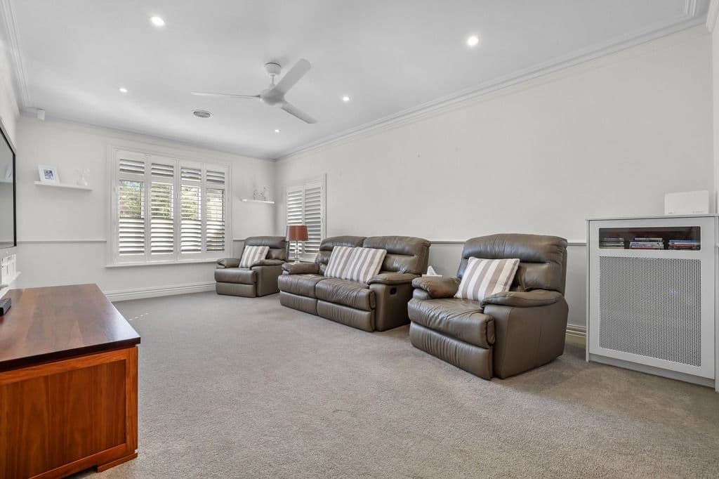 19 Billeroy Way, Werribee VIC 3030, Werribee - Thumbnail 6