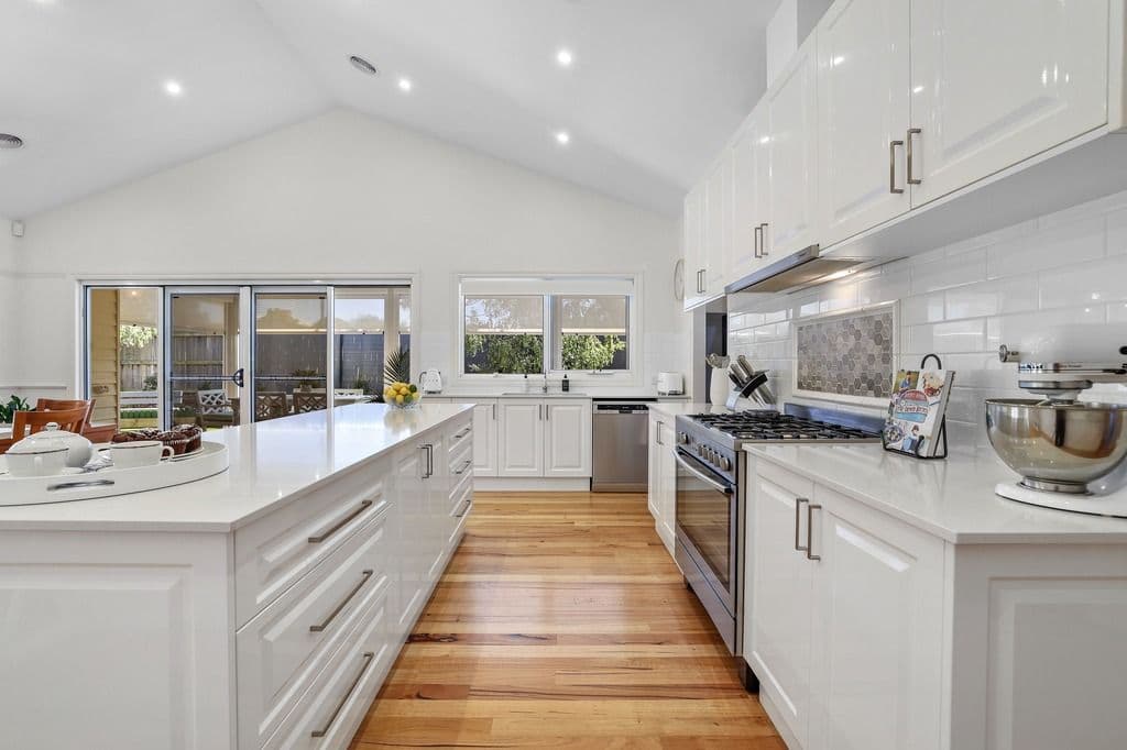 19 Billeroy Way, Werribee VIC 3030, Werribee - Thumbnail 8