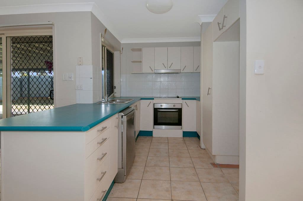 28 Highbury Drive, Crestmead QLD 4132, Crestmead - Thumbnail 4