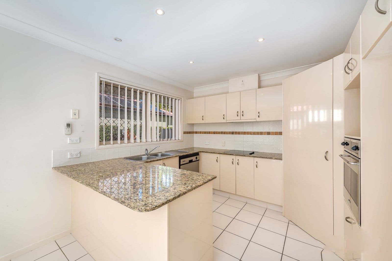 26 Riverwood Drive, Ashmore QLD 4214, Ashmore - Thumbnail 3