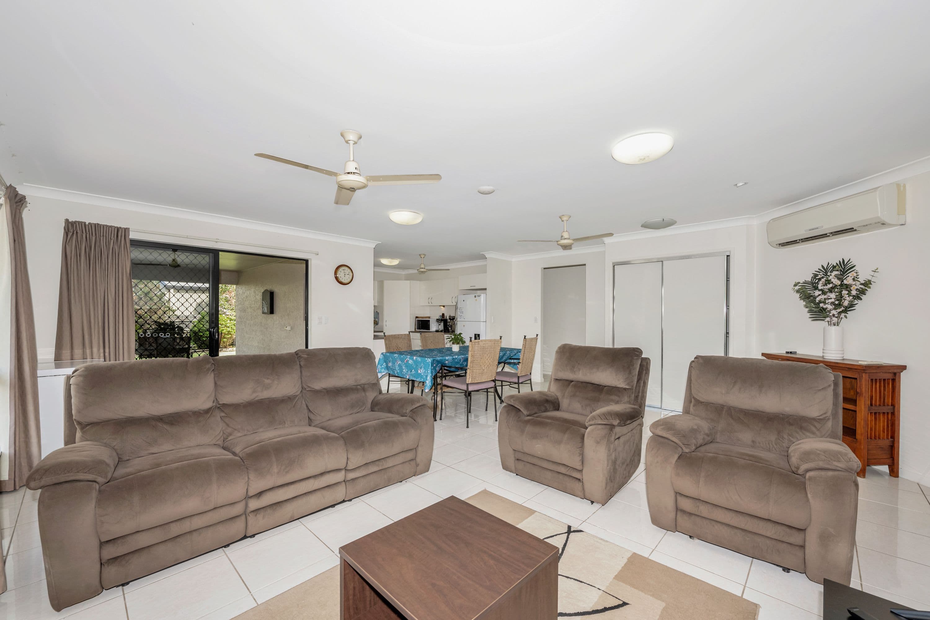 15 Rushtons Way, Mount Louisa QLD 4814, Mount Louisa - Thumbnail 3