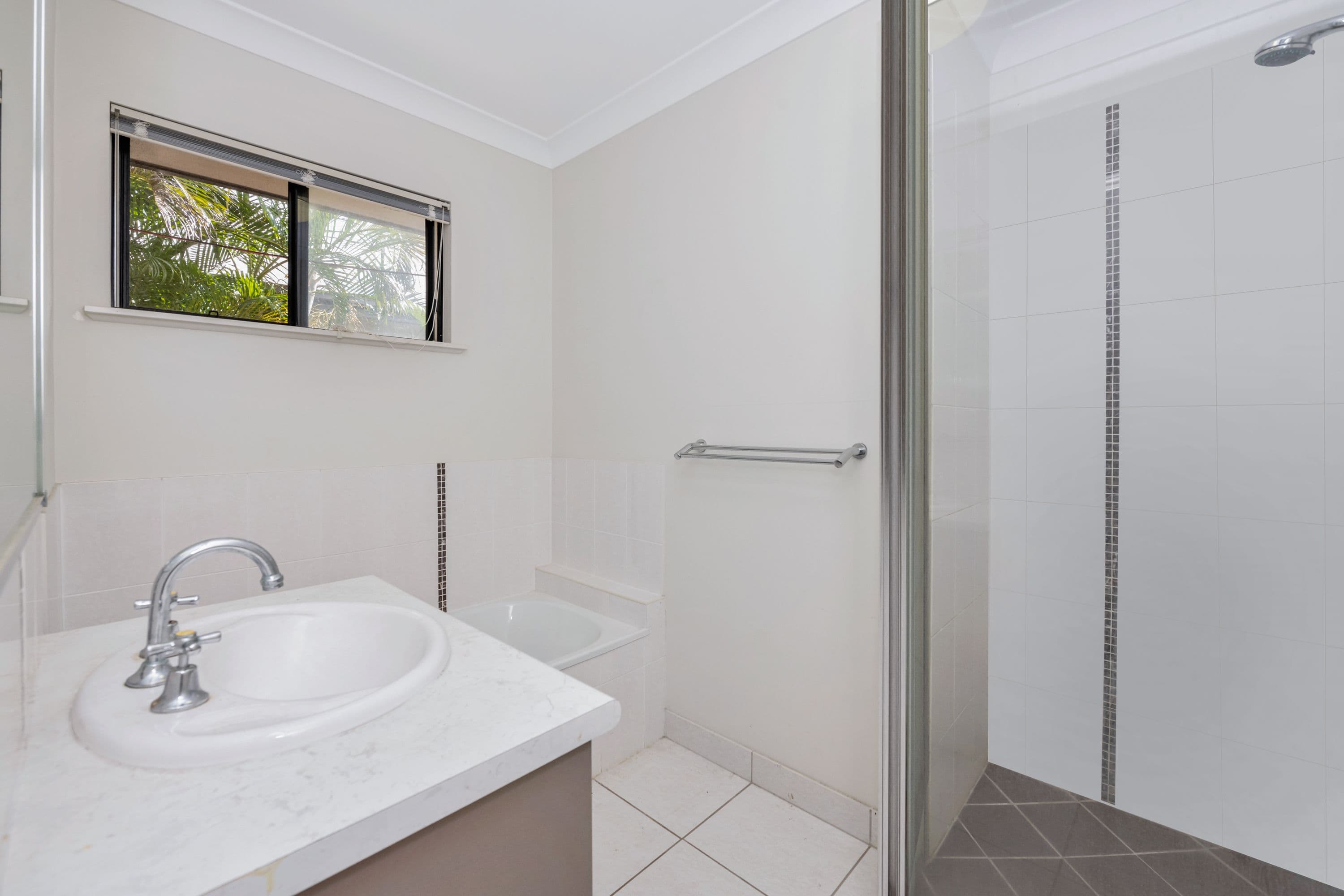 15 Rushtons Way, Mount Louisa QLD 4814, Mount Louisa - Thumbnail 6