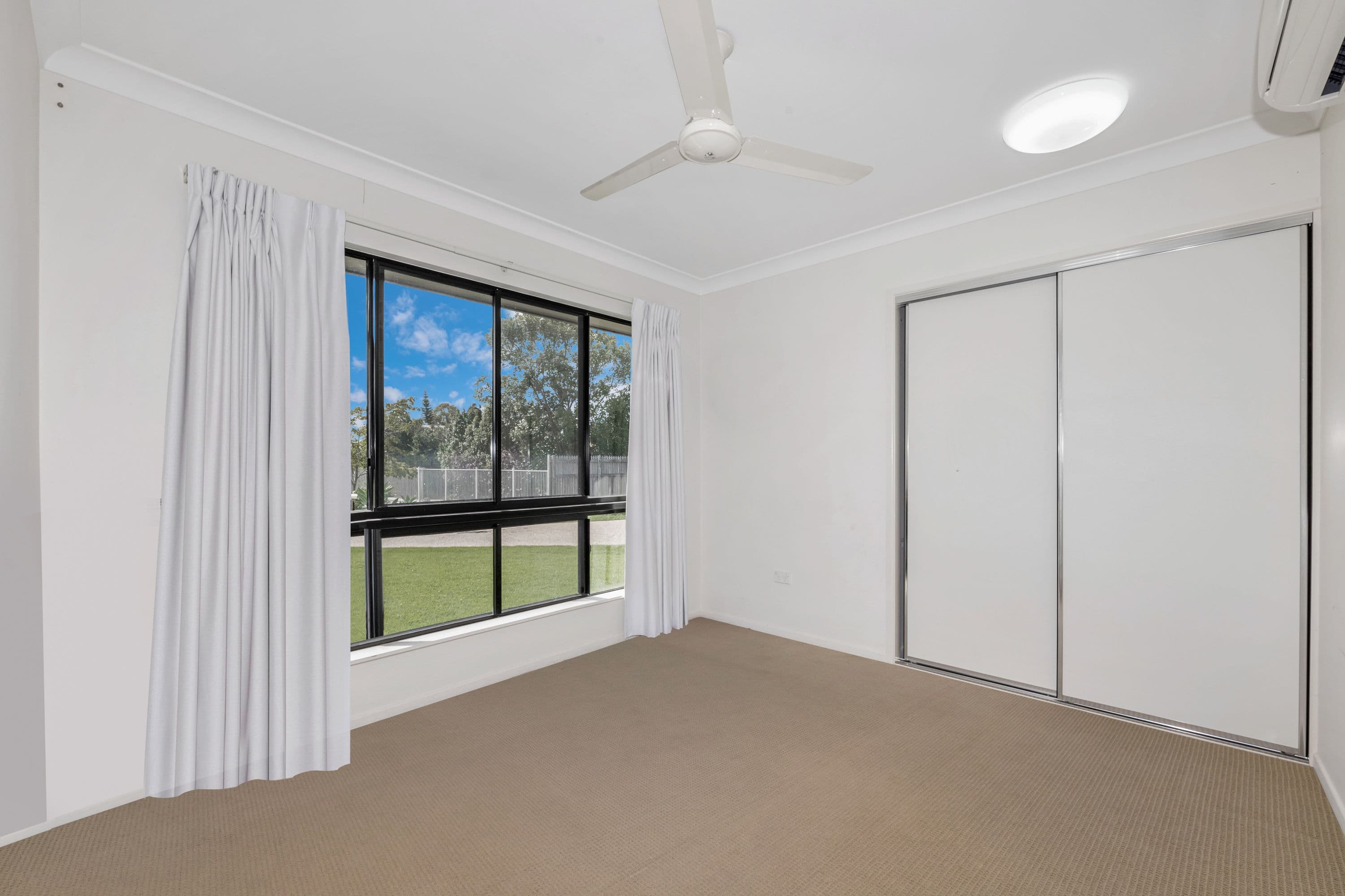 15 Rushtons Way, Mount Louisa QLD 4814, Mount Louisa - Thumbnail 7