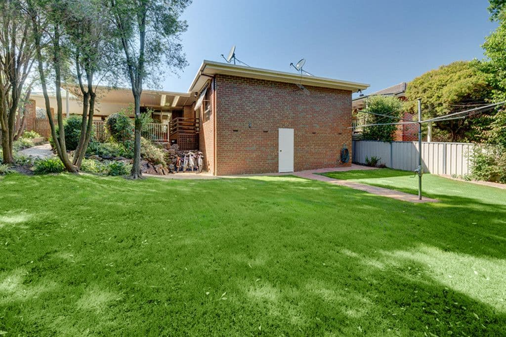 15 Doulton Drive, West Albury - Thumbnail 3