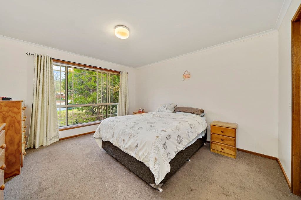 16 Cotter Place, Jerrabomberra NSW 2619, Jerrabomberra - Thumbnail 4