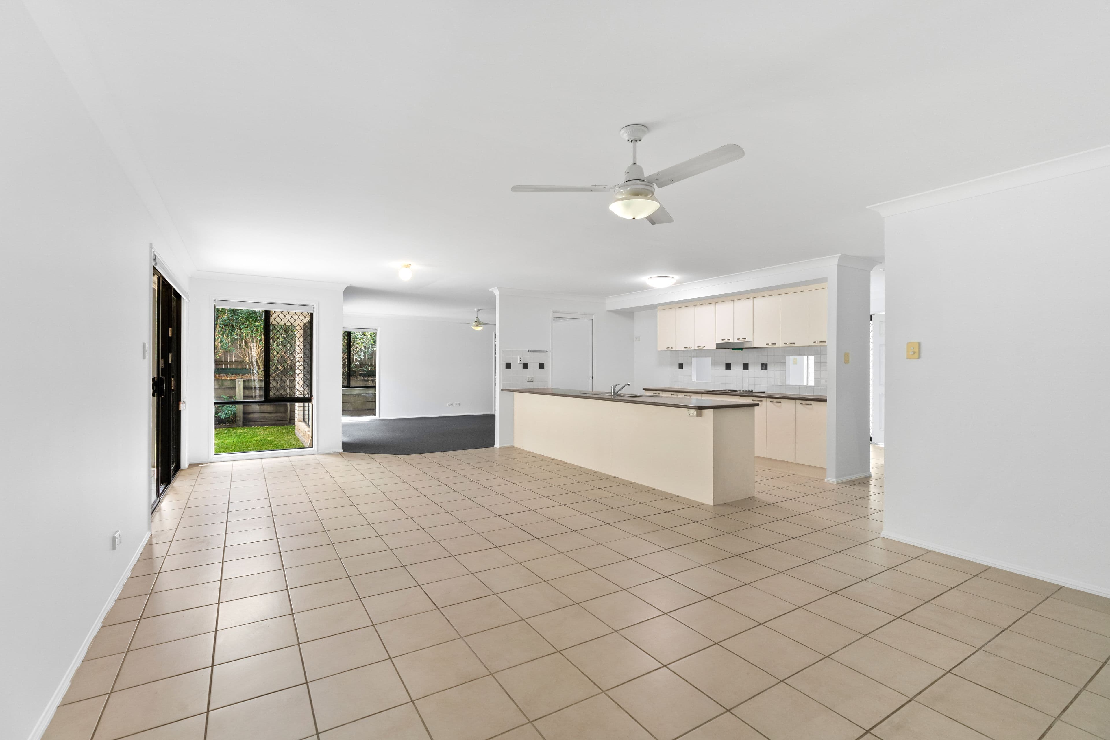 4 Catani Court, Warner QLD 4500, Warner - Thumbnail 2