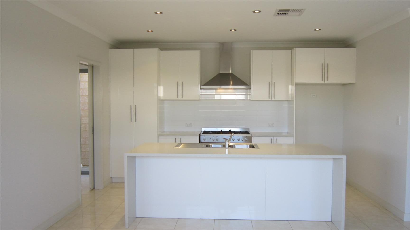 66 Egerton Drive, AVELEY WA 6069, Aveley - Thumbnail 7