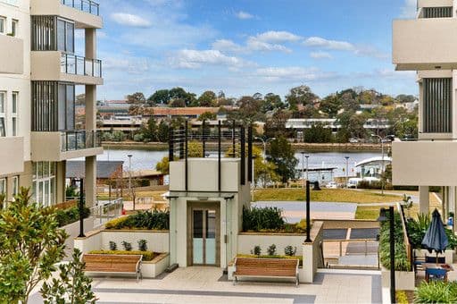5 Bay Drive, MEADOWBANK NSW 2114, Meadowbank - Image 1