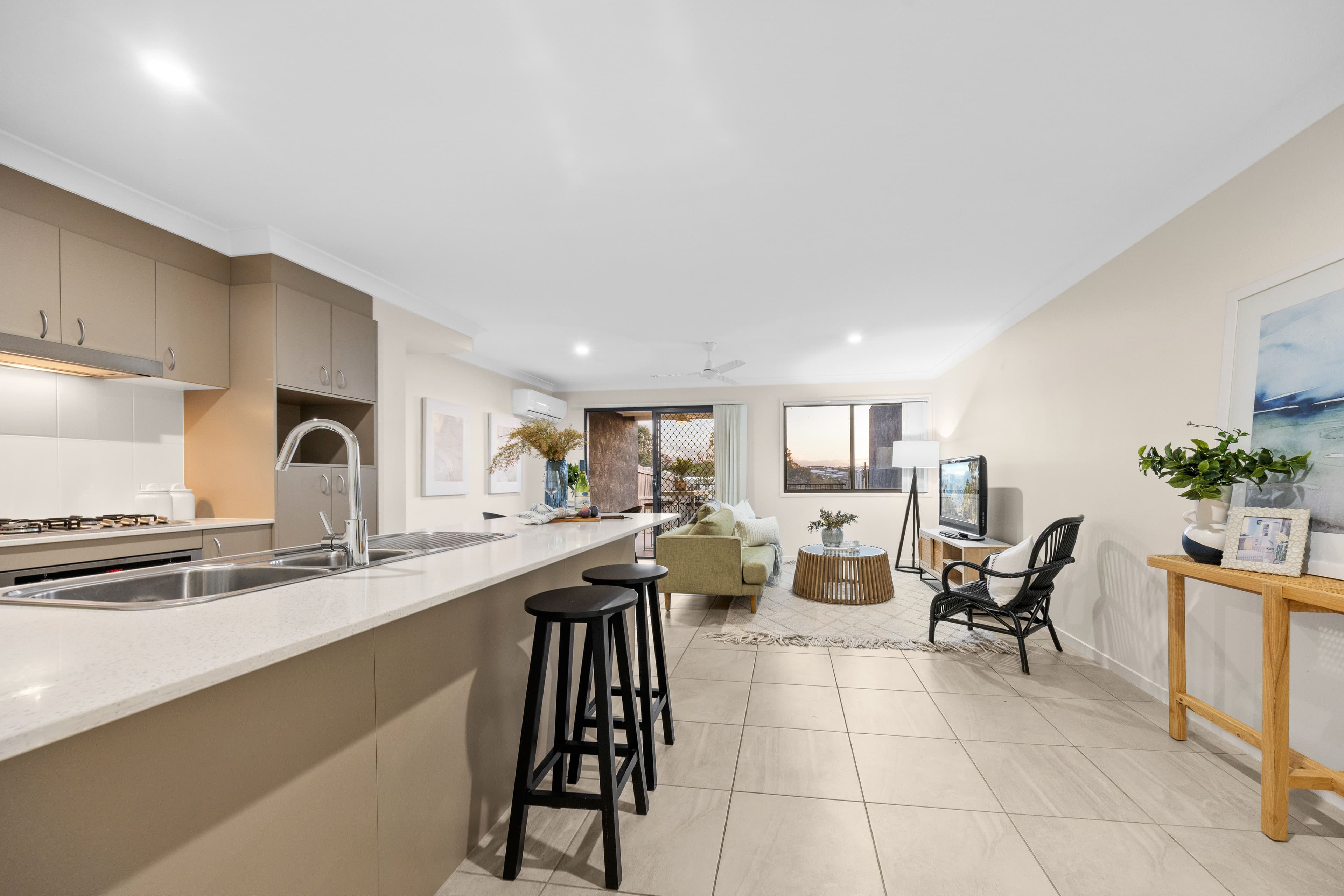 16 Westray Crescent, Redbank Plains QLD 4301, Redbank Plains - Thumbnail 2