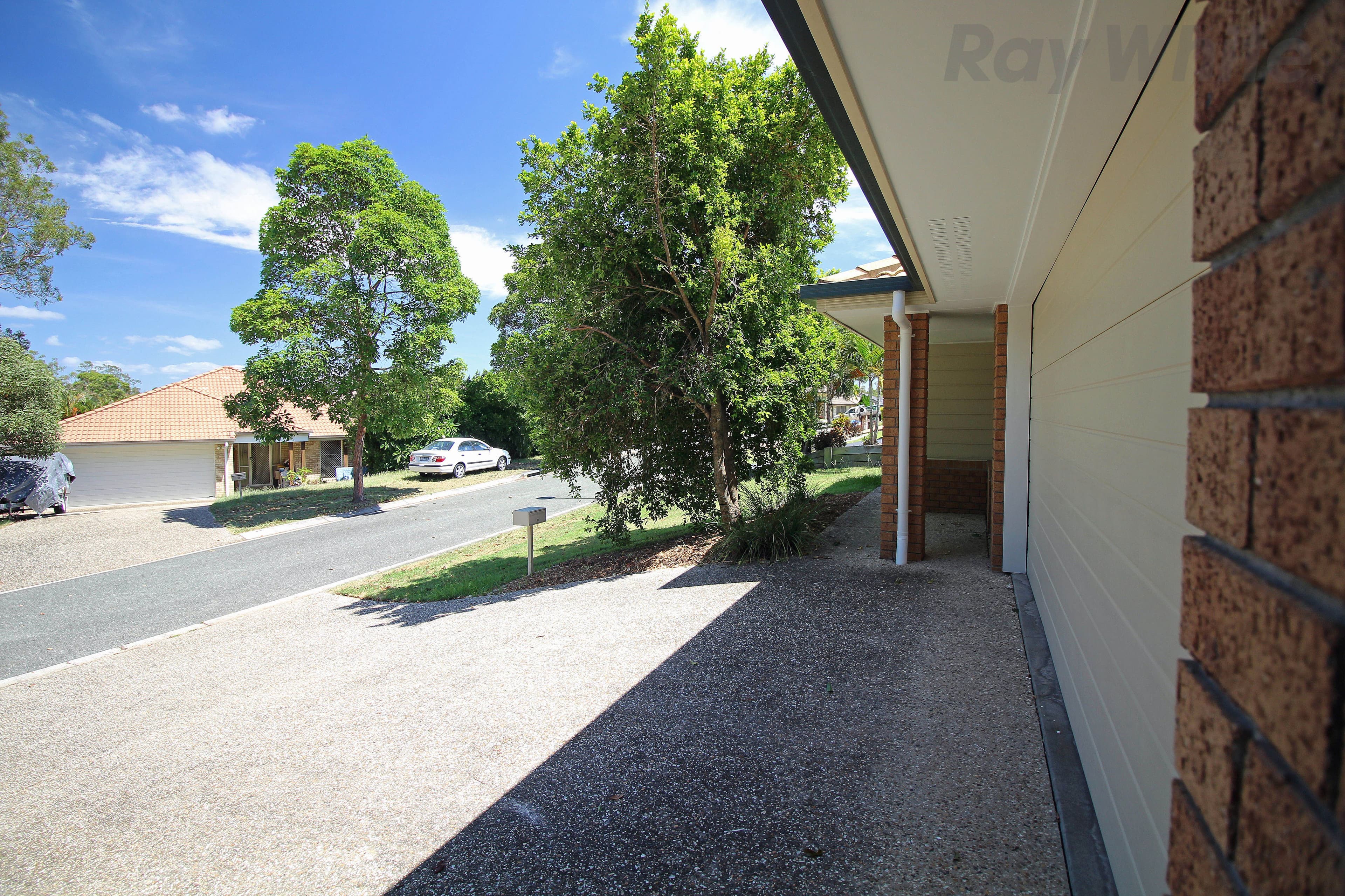 38 Hinchinbrook Circuit, Forest Lake QLD 4078, Forest Lake - Thumbnail 2