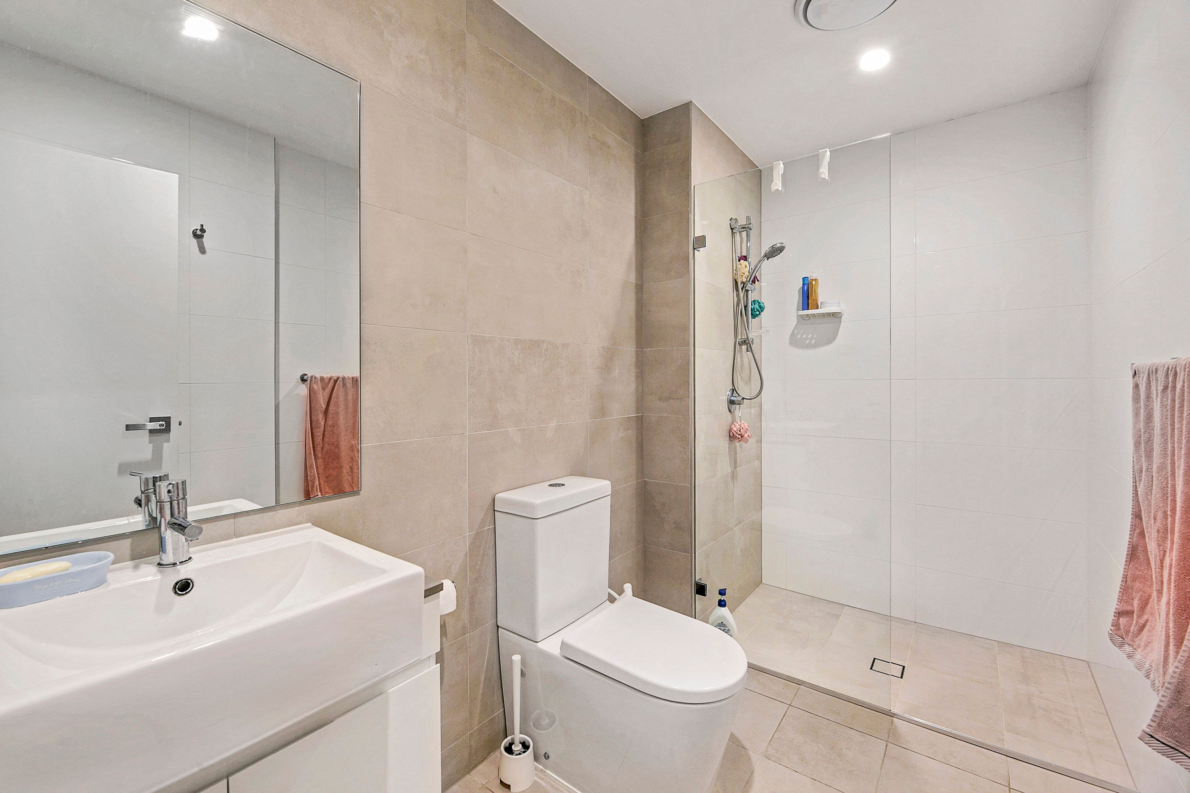 114 Northcote Road, Greenacre NSW 2190, Greenacre - Thumbnail 7
