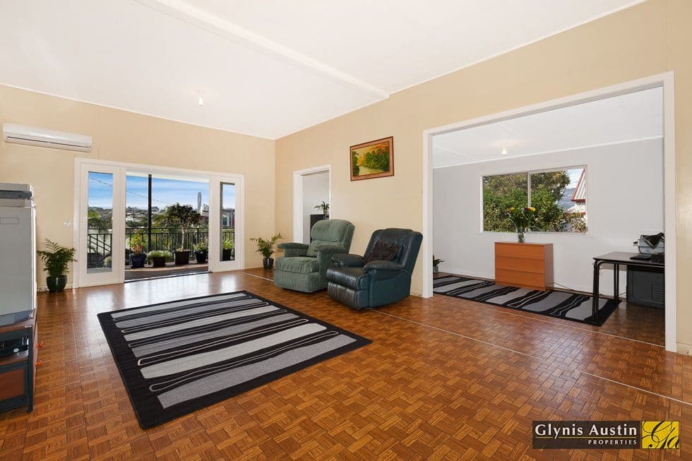 9 Moore Street, MILTON QLD 4064, Milton - Thumbnail 3