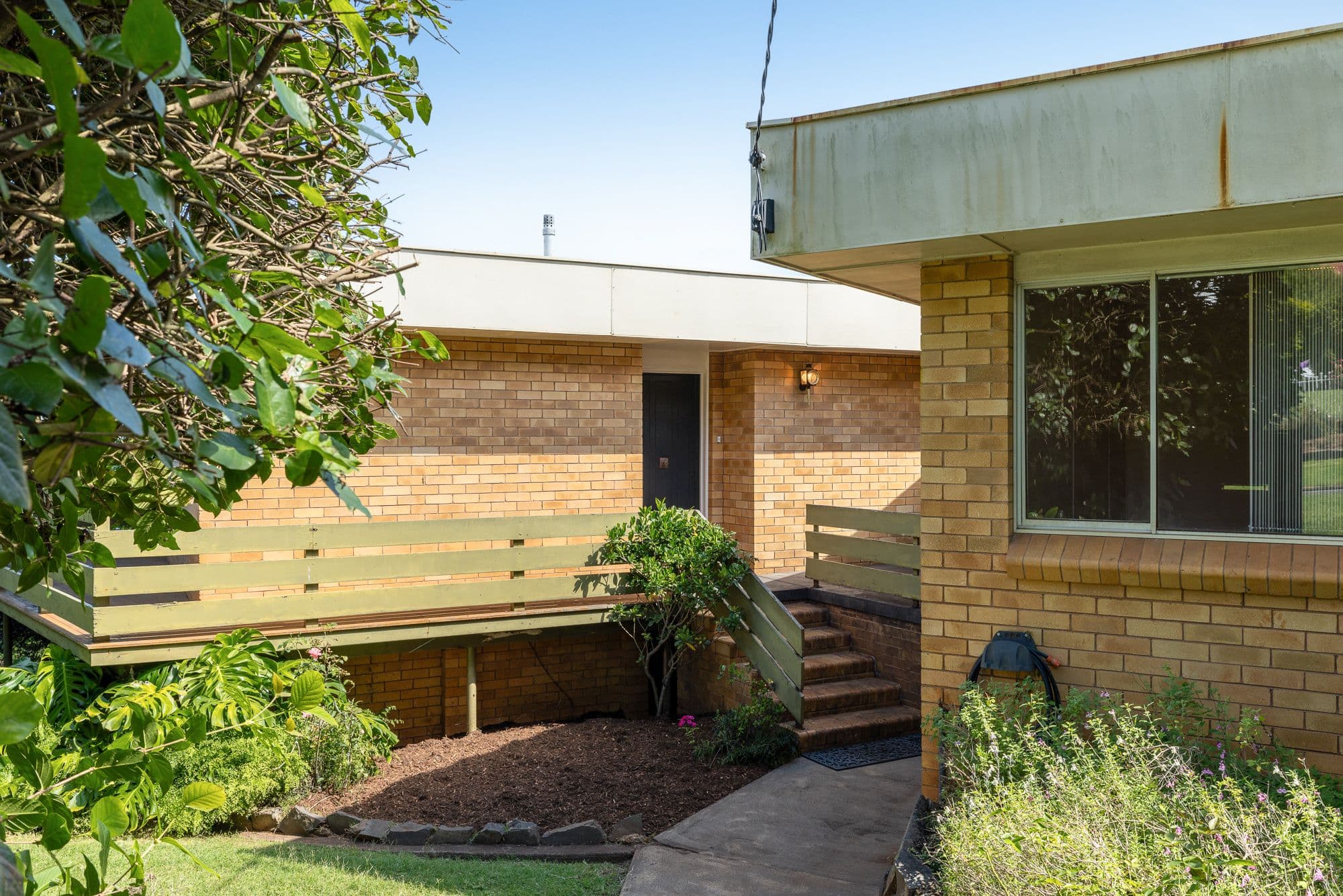2 Leslie Street, Rangeville QLD 4350, Rangeville - Thumbnail 2