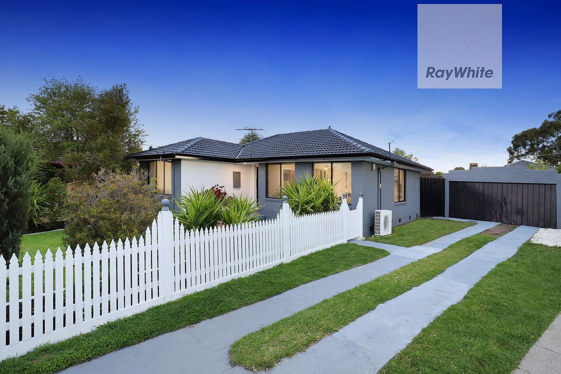 11 Cosdown Close, Gladstone Park VIC 3043, Gladstone Park - Image 1