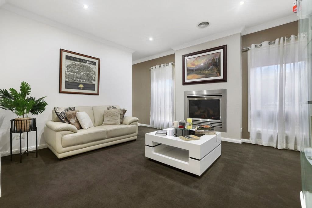 6 Eppalock Drive, MANOR LAKES VIC 3024, Manor Lakes - Thumbnail 4