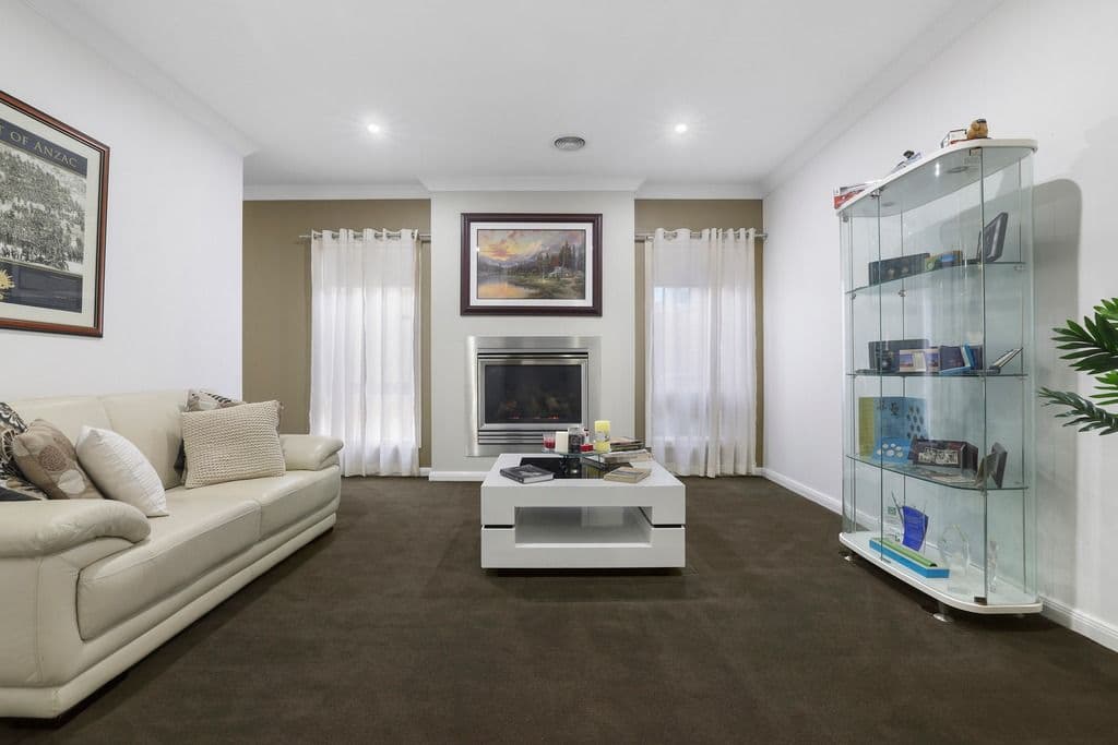 6 Eppalock Drive, MANOR LAKES VIC 3024, Manor Lakes - Thumbnail 5