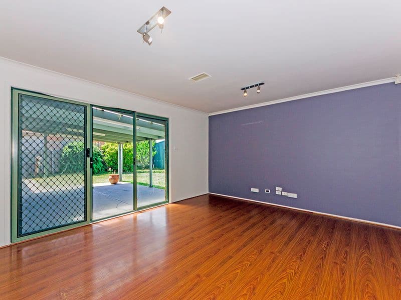 67 Wildflower Crescent, Hoppers Crossing VIC 3029, Hoppers Crossing - Thumbnail 4