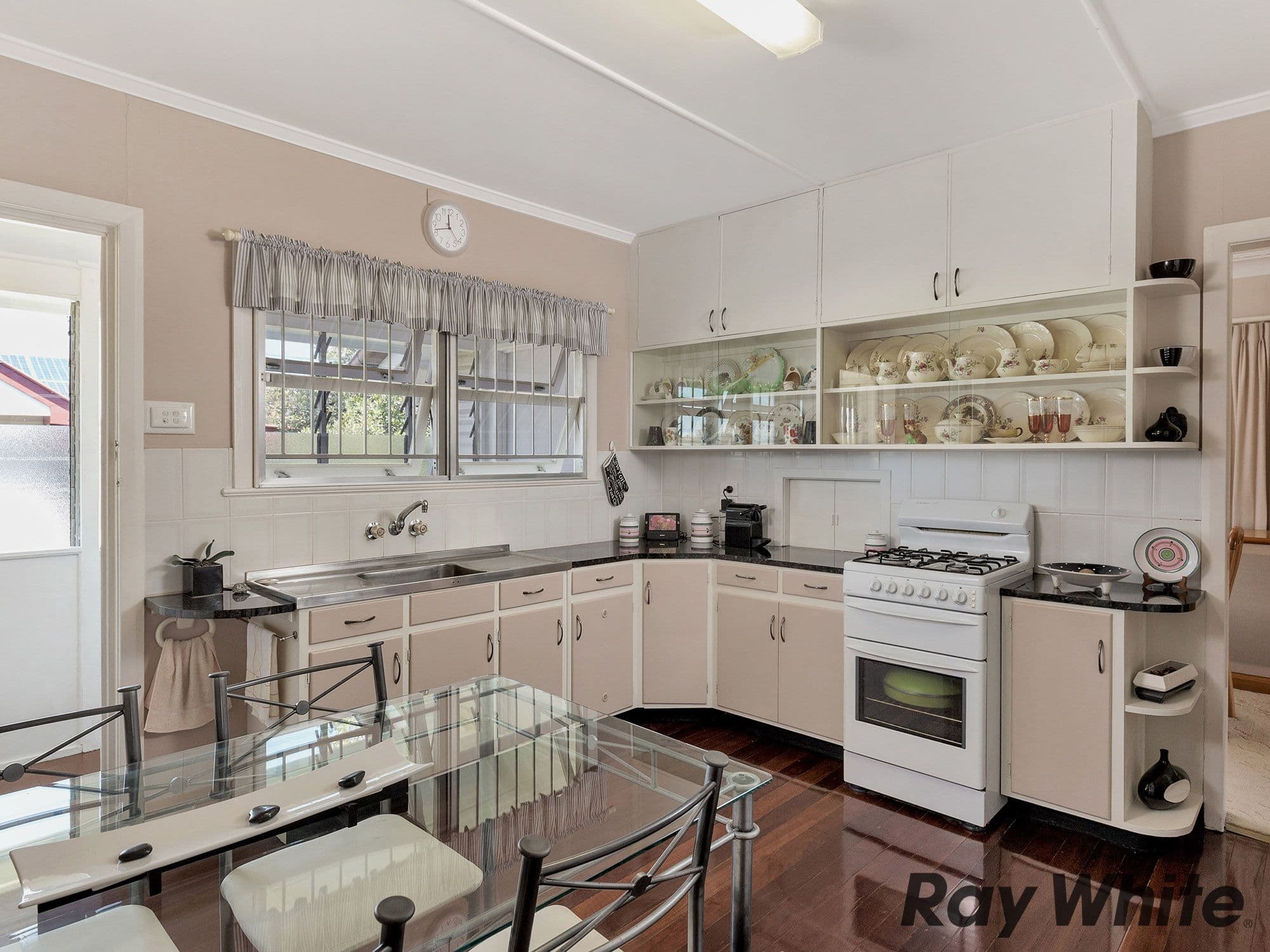 6 Basnett Street, Chermside West QLD 4032, Chermside West - Thumbnail 8