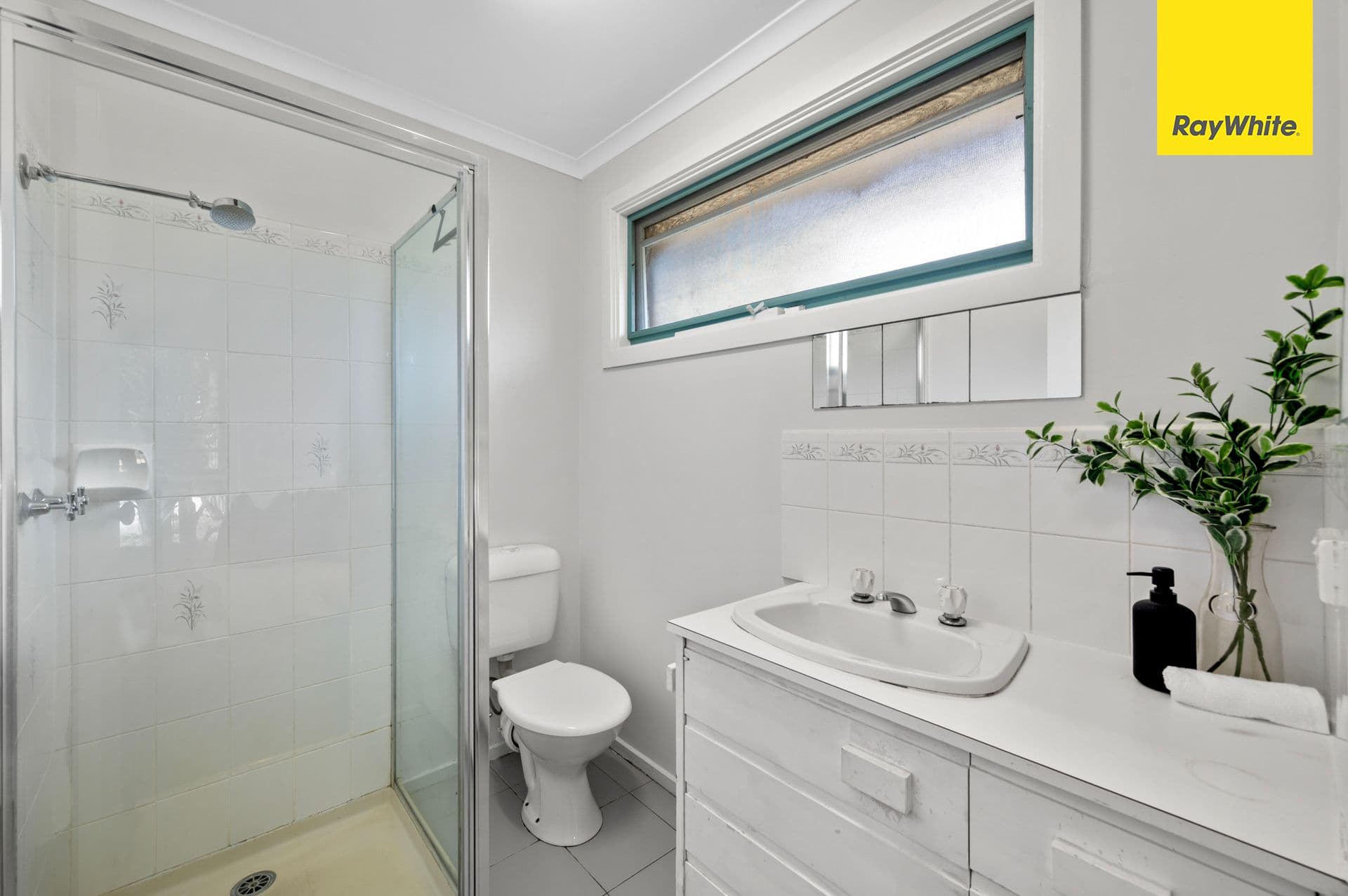 20 Emil Court, Melton VIC 3337, Melton - Thumbnail 4