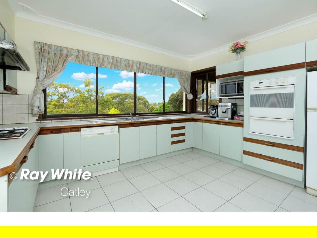 38 Russell Street, Oatley NSW 2223, Oatley - Thumbnail 5