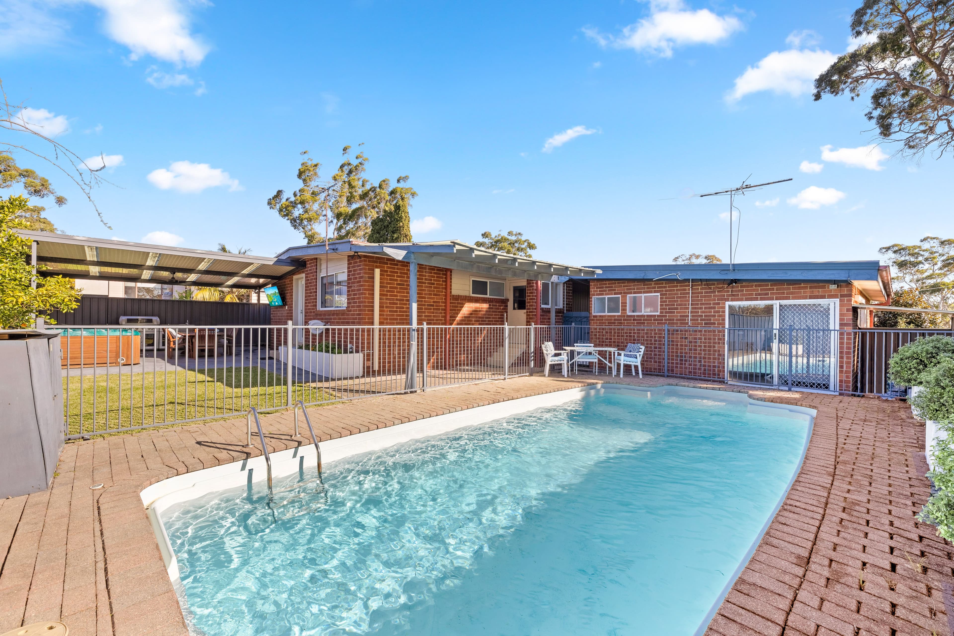2 Inverness Place, Kareela NSW 2232, Kareela - Image 1