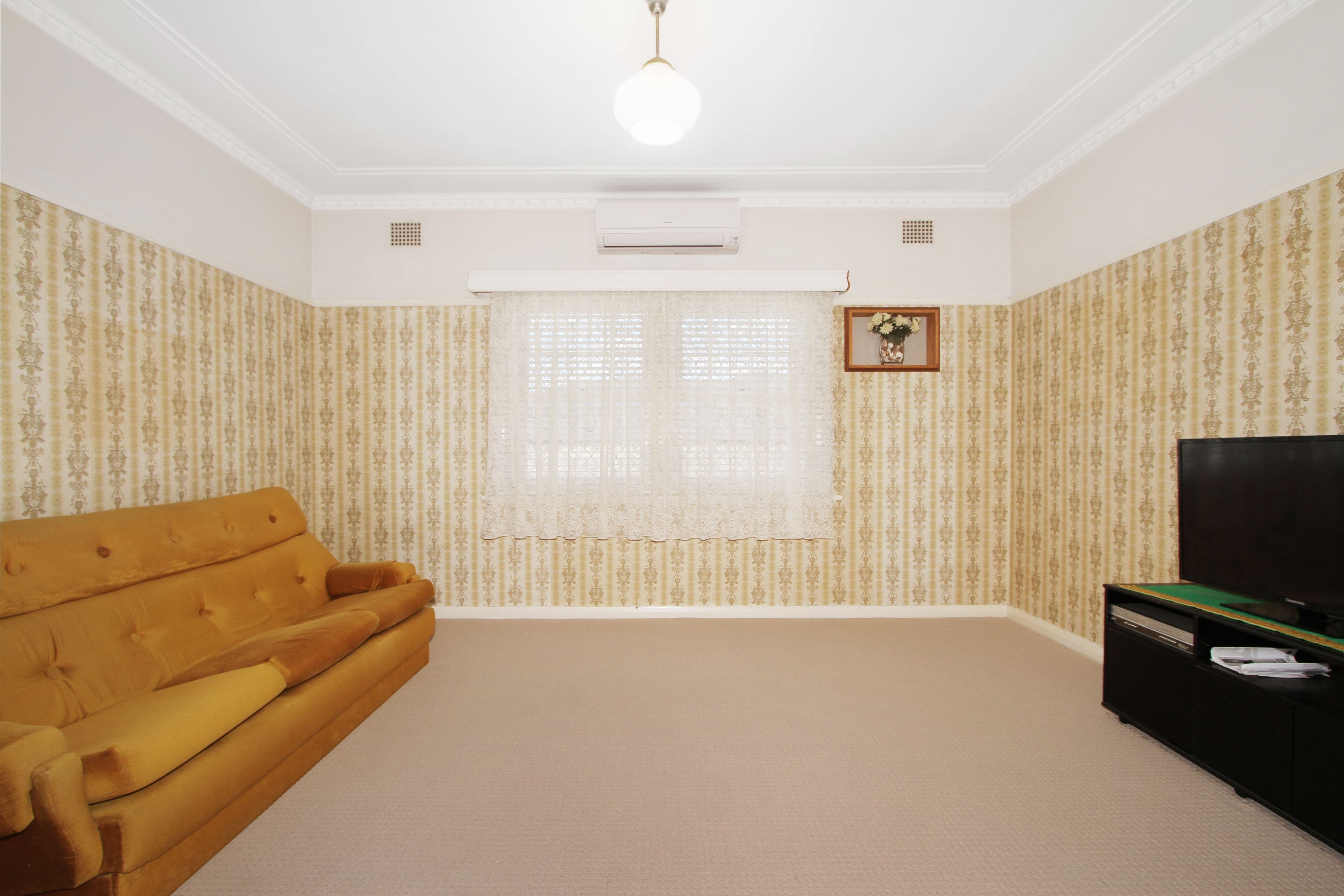 4 Mathews Street, Tamworth NSW 2340, Tamworth - Thumbnail 2