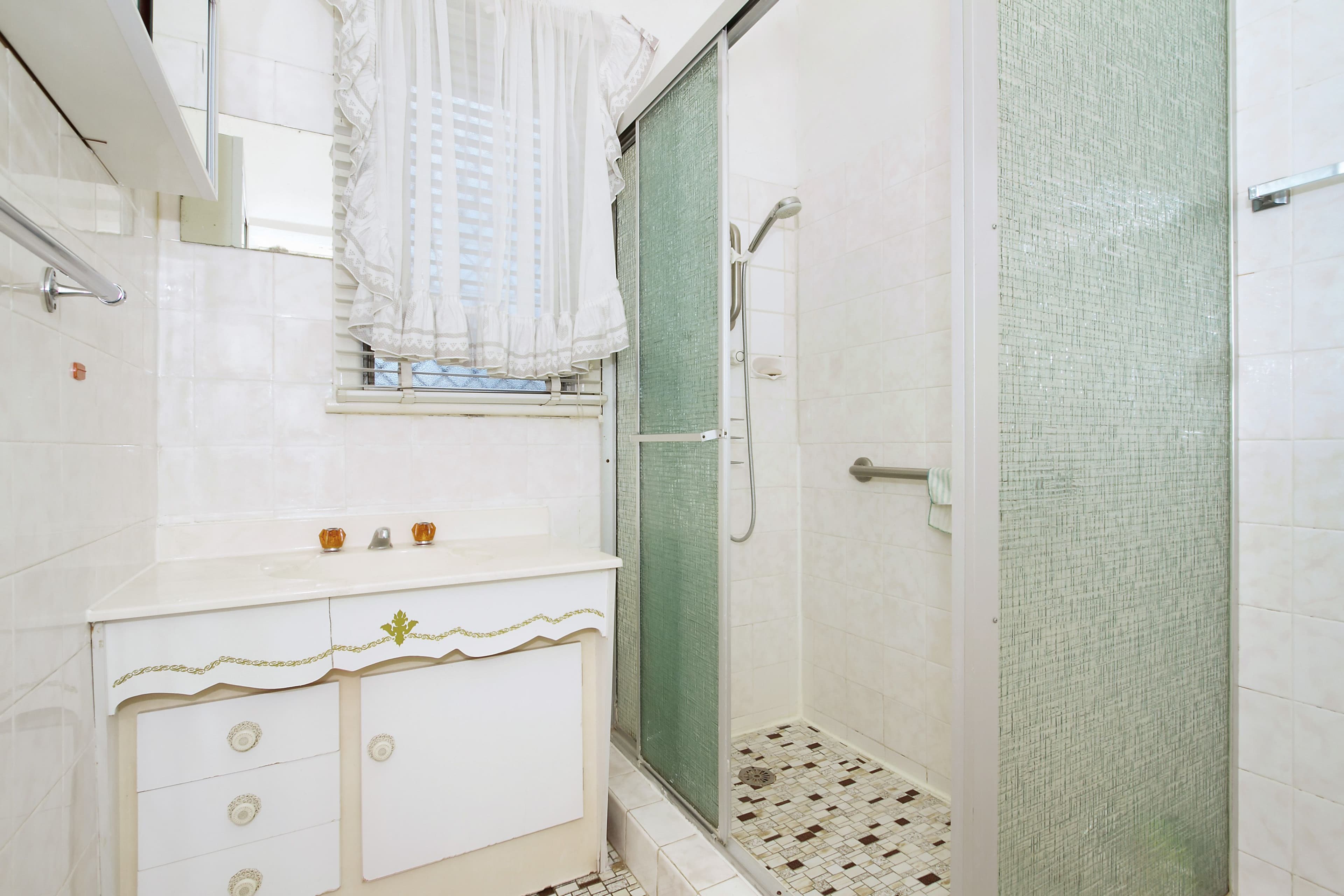 4 Mathews Street, Tamworth NSW 2340, Tamworth - Thumbnail 6