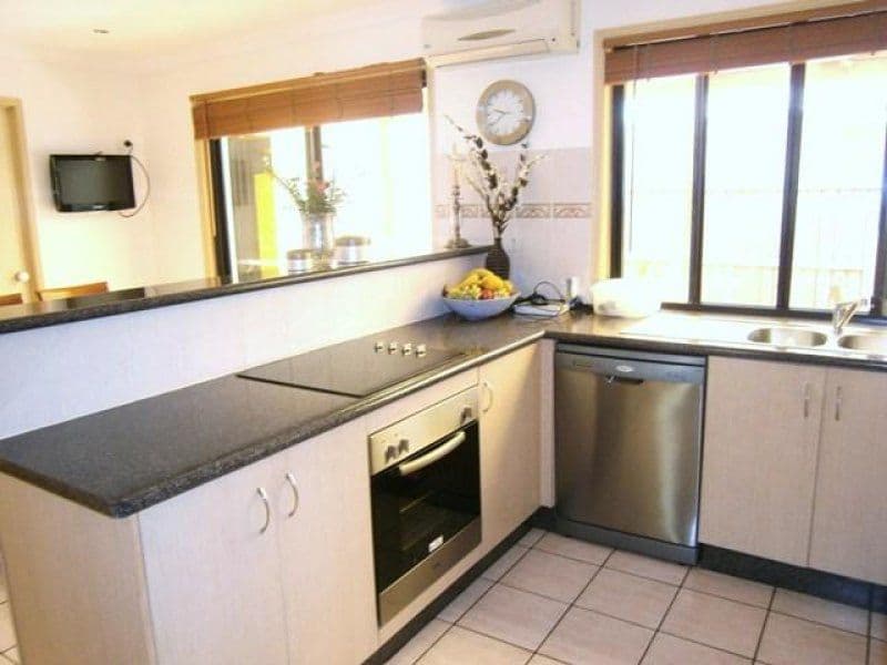 10 Burran Avenue, UPPER COOMERA QLD 4209, Upper Coomera - Thumbnail 4