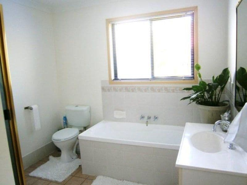 10 Burran Avenue, UPPER COOMERA QLD 4209, Upper Coomera - Thumbnail 7